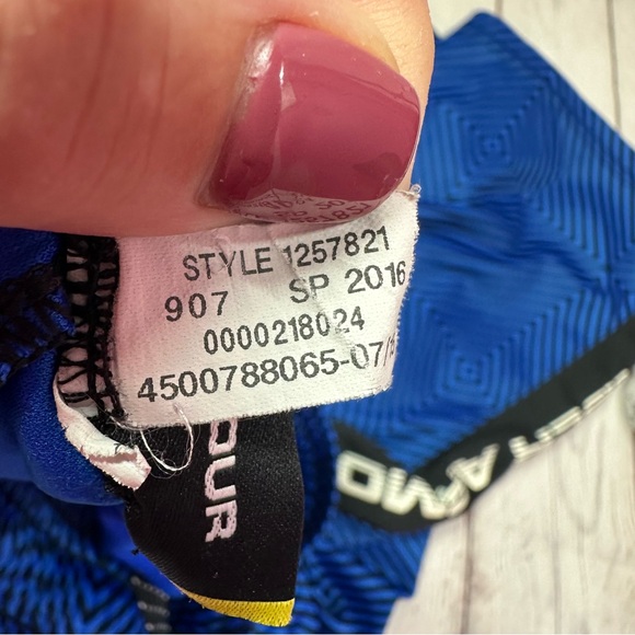 Under Armour youth L Geometric Blue Black Athletic loose fit Shorts streetwear - Picture 8 of 9